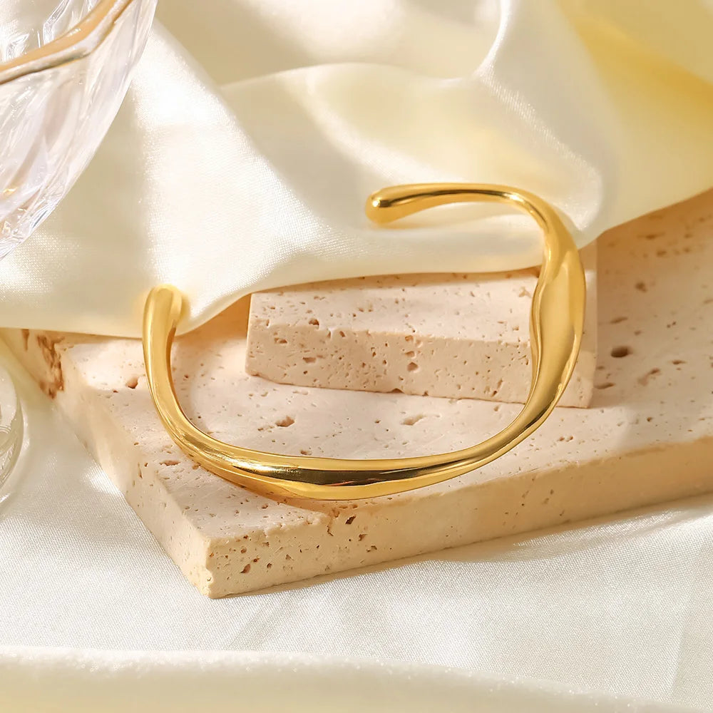 Uworld Classic 18k Gold Plated Stainless Steel Irregular Bangles Stainless Steel Trendy Fashion Wrist Jewelry Women SK Accessories