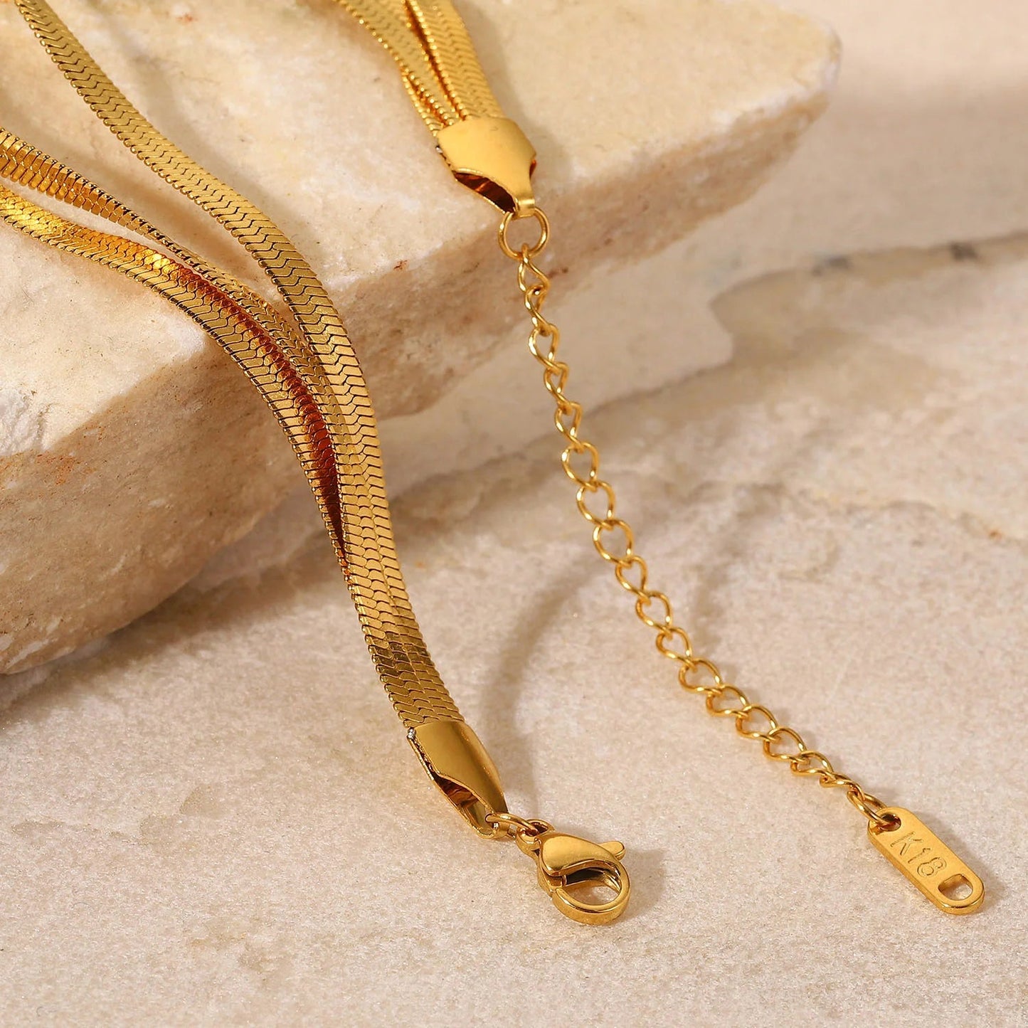 Uworld Three Layer Dainty Flat Snake Chain Wrist Jewelry 18K Gold Plated Stackable Stainless Steel Bone Chain Bracelets For Wome SK Accessories